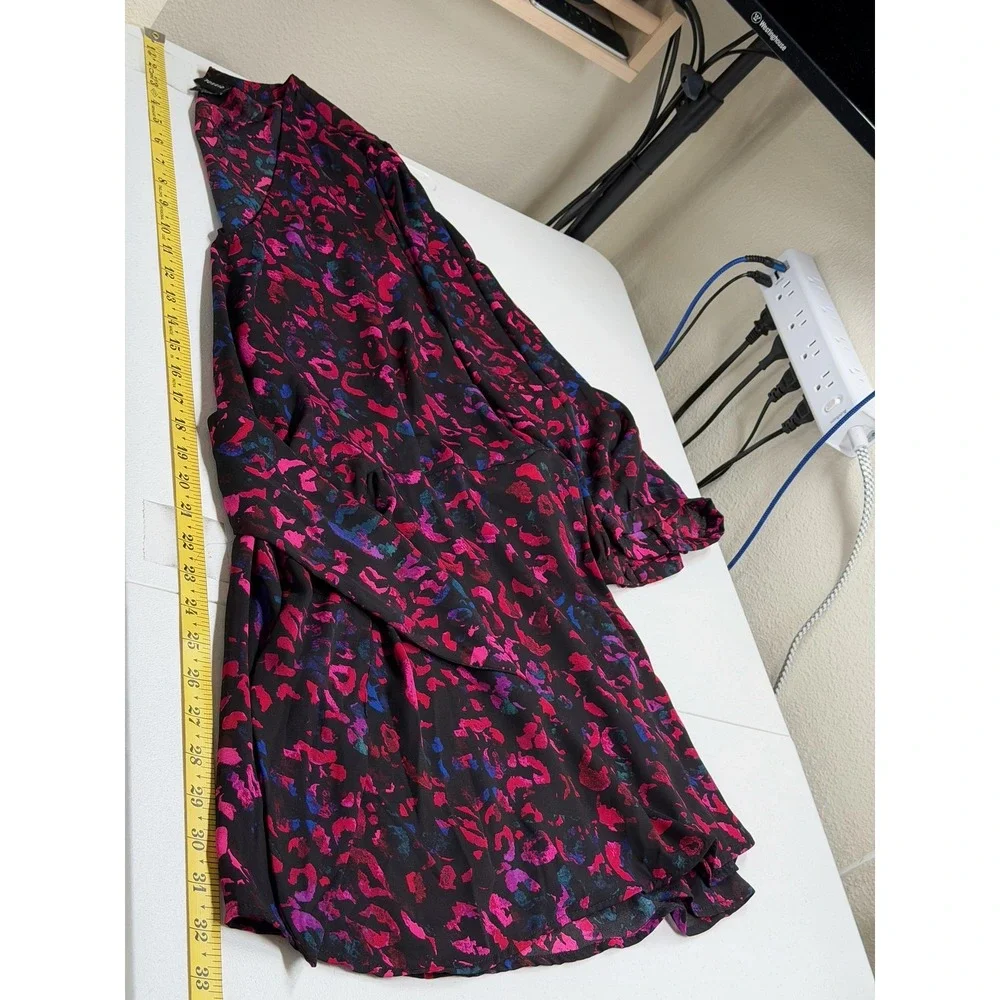 Torrid Top Womens 4X Pink Black Leopard V-Neck Sheer Abstract Artsy Romantic‎